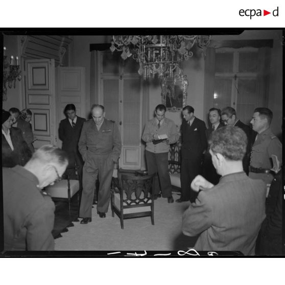 Réception donnée à l'occasion de la prise de commandement de la Xe région militaire (RM) du général Duché.