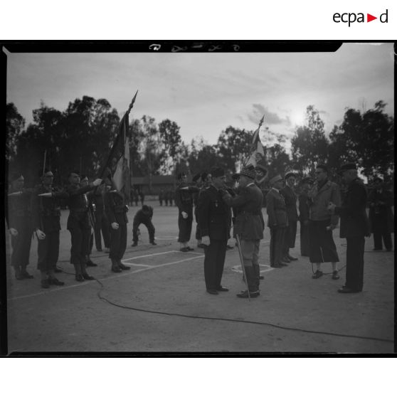 Cérémonie de remise de décorations.