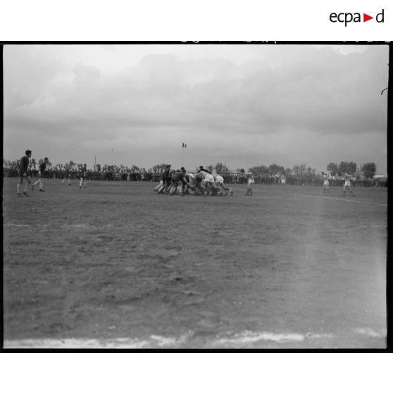 Plan d'ensemble d'une mêlée.