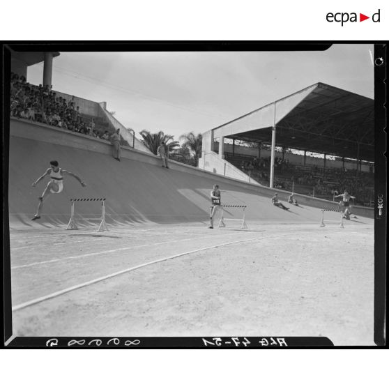 Epreuve de course de haies.