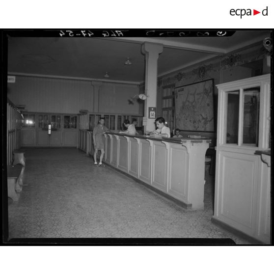 Accueil des usines Berliet, à Alger.