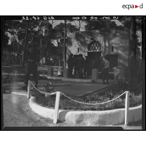 Visite du général Olleris au camp de Zeralda.