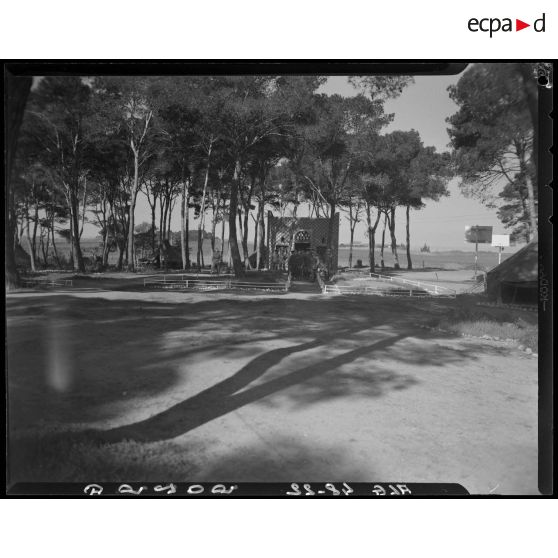 Le camp de Zeralda lors de la visite du général Olleris.