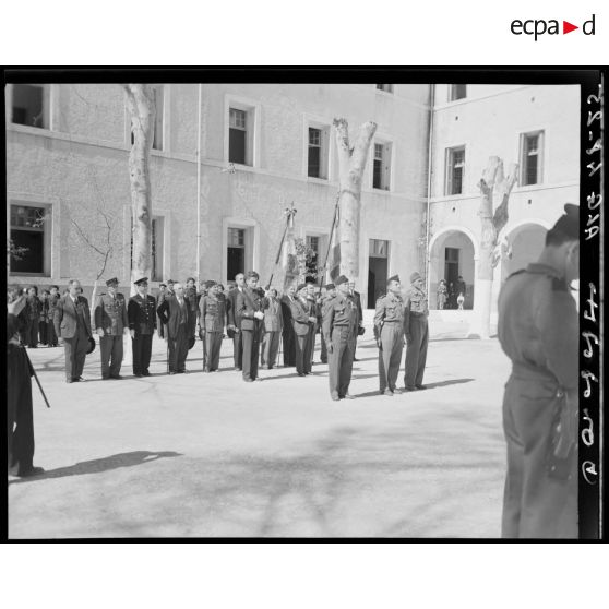 Cérémonie à l'Ecole militaire préparatoire nord-africaine (EMPNA) de Miliana.
