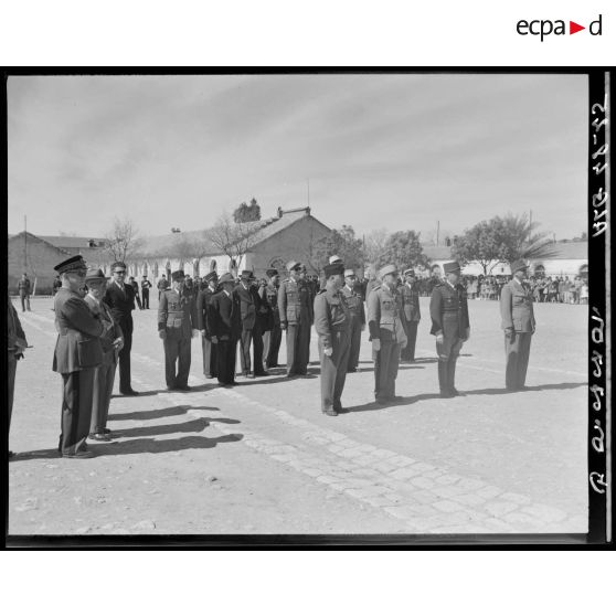 Cérémonie à l'Ecole militaire préparatoire nord-africaine (EMPNA) de Miliana.