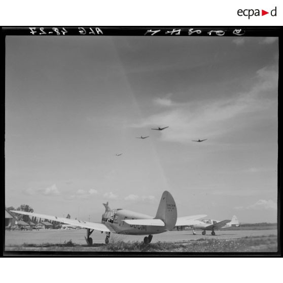 Une avion Norécrin Nord 1201 sur la piste d'aéroport de Boufarik.