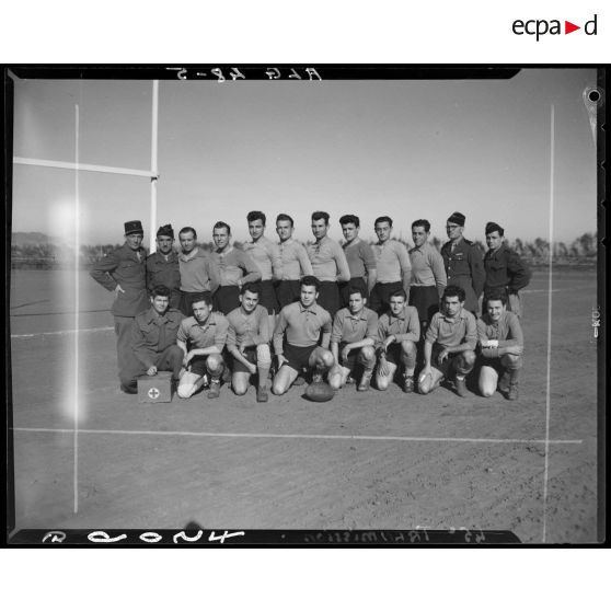 Photographie d'une équipe de rugby.