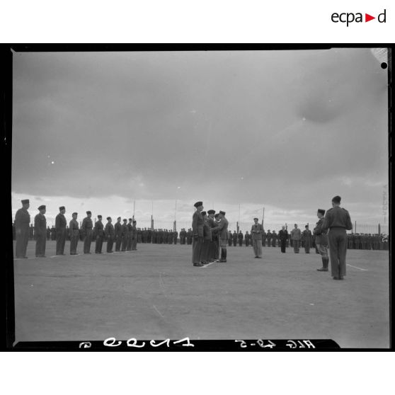 Cérémonie de remise de décorations.