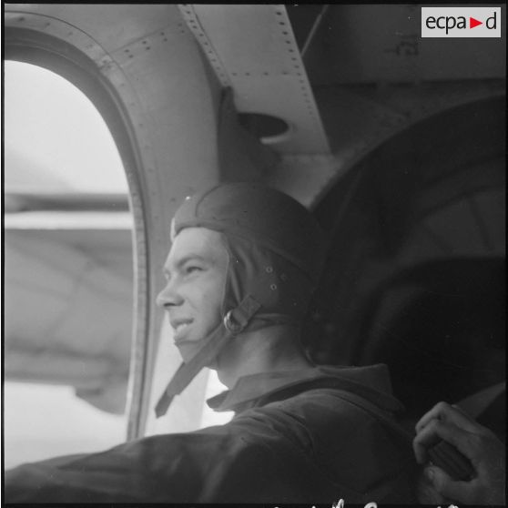 La 2e compagnie de livraison par air à Blida. [Description en cours]