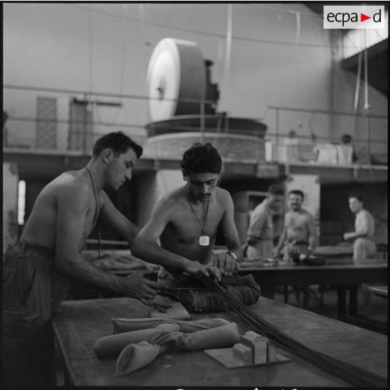 La 2e compagnie de livraison par air à Blida. [Description en cours]