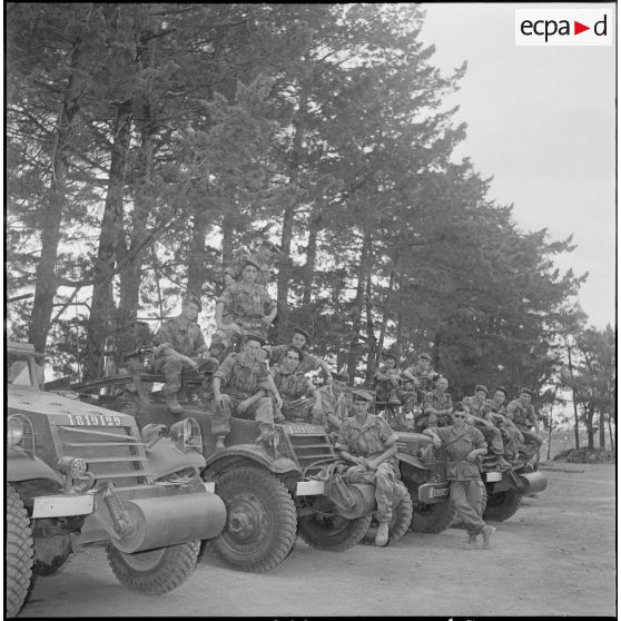 Défilé du 15e BCA. [Description en cours]