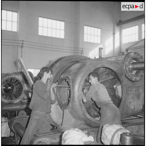 Ateliers de la société Neyrpic-Afrique. [Description en cours]