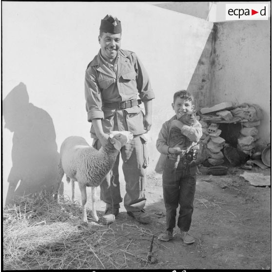 Le 2e groupe nomade à Teniet-el-Haad. [Description en cours]