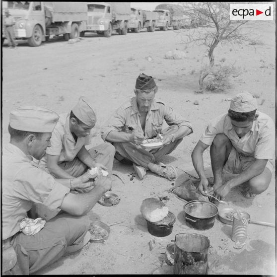 La 3e CAST de Colomb-Béchar à Tindouf. [Description en cours]