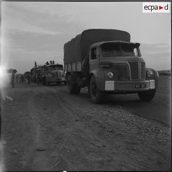 La 3e CAST de Colomb-Béchar à Tindouf. [Description en cours]