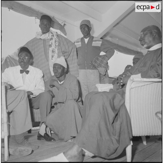 Une délégation d’origine africaine. [Description en cours]