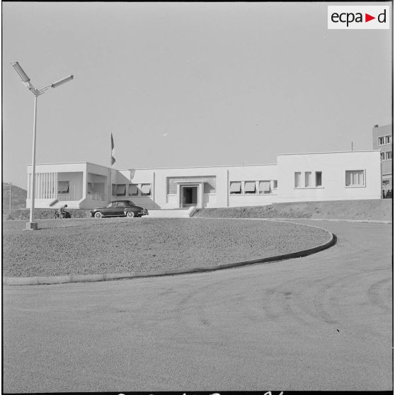 Visite au 27e BCA. [Description en cours]