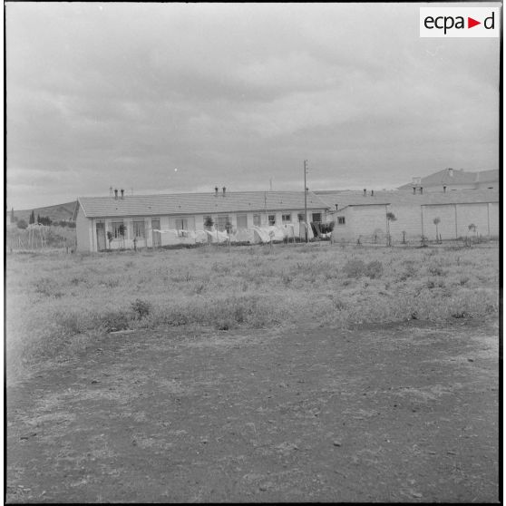 Scène de vie quotidienne militaire. [Description en cours]