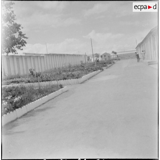 Scène de vie quotidienne militaire. [Description en cours]