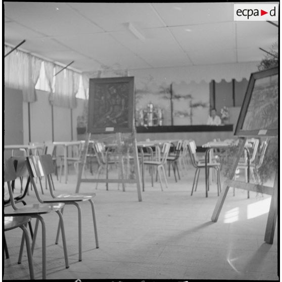 Présentation de l'école militaire préparatoire nord-africaine (EMPNA) de Koléa. [Description en cours]