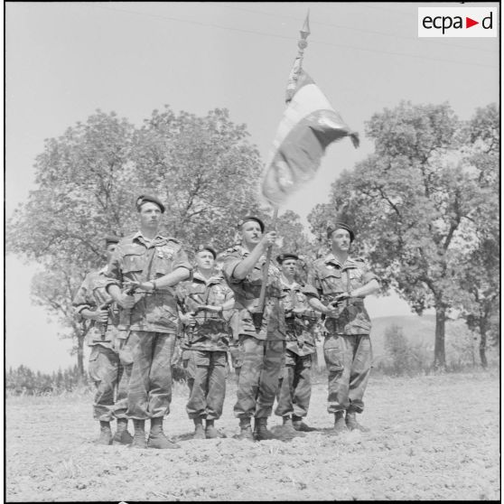 Prise d'armes du 14e RCP. [Description en cours]