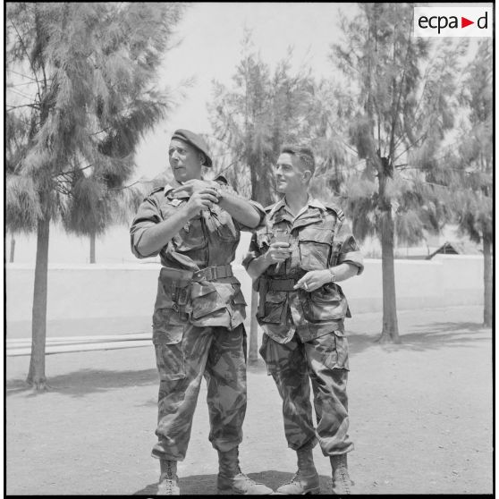 Prise d'armes du 14e RCP. [Description en cours]