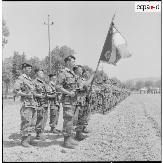 Prise d'armes du 14e RCP. [Description en cours]