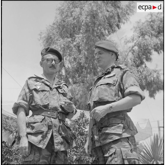 Prise d'armes du 14e RCP. [Description en cours]