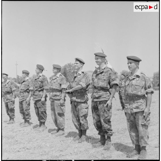 Prise d'armes du 14e RCP. [Description en cours]