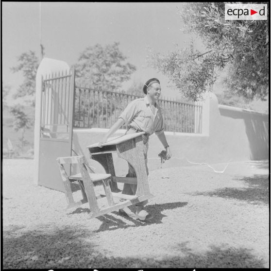 Le 3e bataillon de la DBFM (demi-brigade de fusiliers marins) et la pacification à Bab-el-Assa.  [Description en cours]