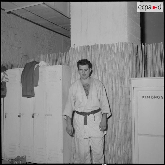 Coupe de judo. [Description en cours]