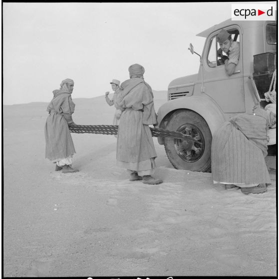 La 2e CAST à Ouargla. [Description en cours]