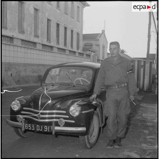 Vie quotidienne de soldats de la territoriale à Douera. [Description en cours]