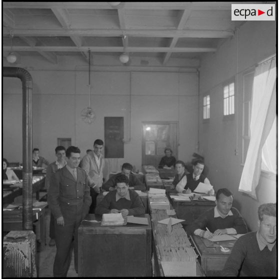 L'ERM à Maison-Carrée. [Description en cours]