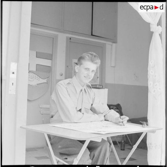 Visite en Kabylie de Max Lejeune, secrétaire d'Etat aux armées. [Description en cours]