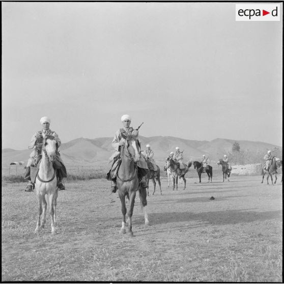 Détachement du 9e groupe de spahis algériens (9e GSA). [Description en cours]