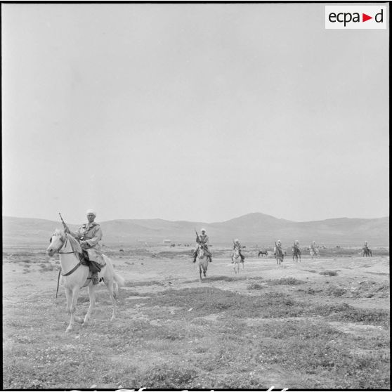 Détachement du 9e groupe de spahis algériens (9e GSA). [Description en cours]