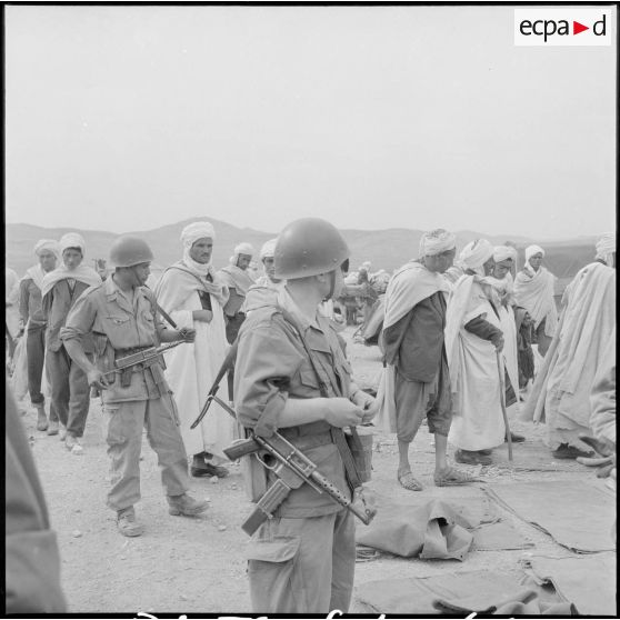 Détachement du 9e groupe de spahis algériens (9e GSA). [Description en cours]