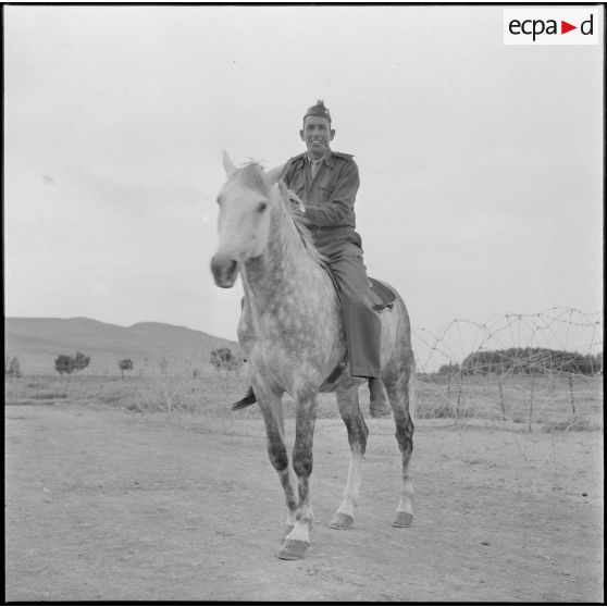 Détachement du 9e groupe de spahis algériens (9e GSA). [Description en cours]