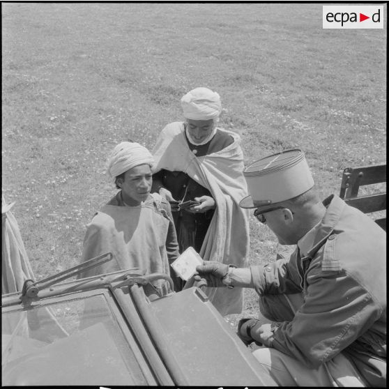 Détachement du 9e groupe de spahis algériens (9e GSA). [Description en cours]