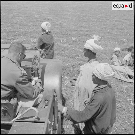 Détachement du 9e groupe de spahis algériens (9e GSA). [Description en cours]