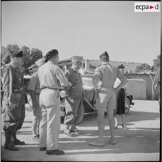 Le général Bertron à la ferme Montaigu. [Description en cours]