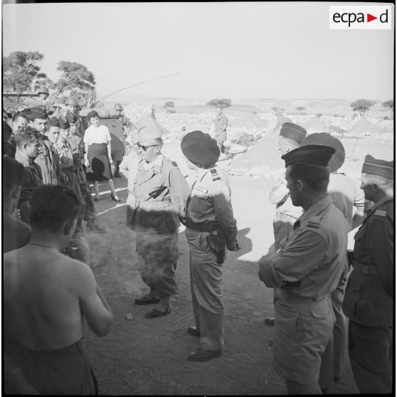 Le général Bertron à la ferme Montaigu. [Description en cours]