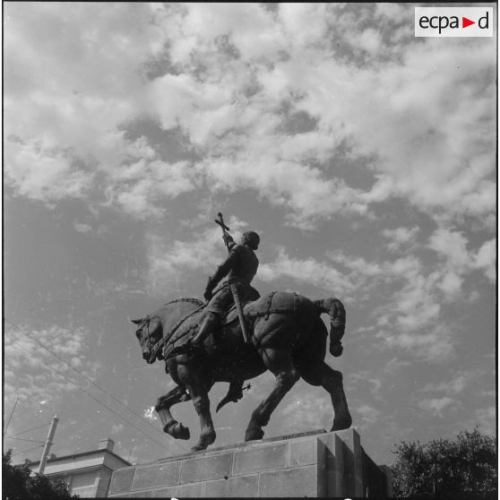 Statue de Jeanne d'Arc. [Description en cours]