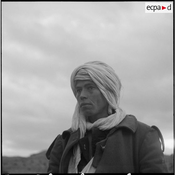 Opérations dans la région de Mac-Mahon, Barika. [Description en cours]