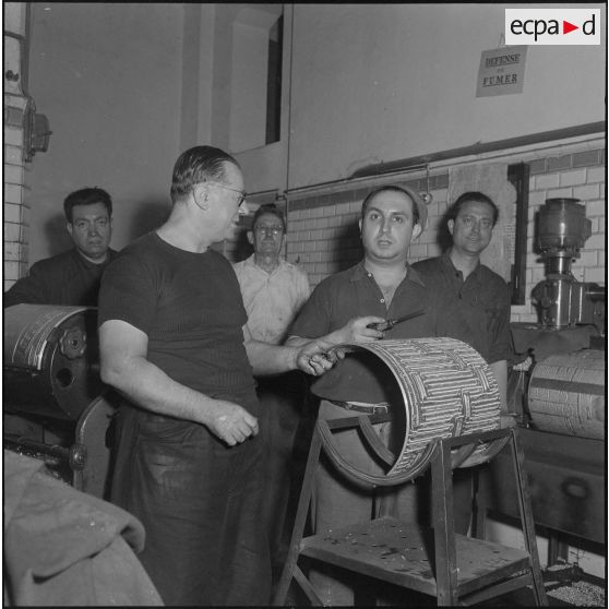 Fabrication du journal Le Bled à la SNEP à Alger. [Description en cours]