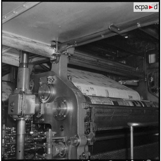 Fabrication du journal Le Bled à la SNEP à Alger. [Description en cours]