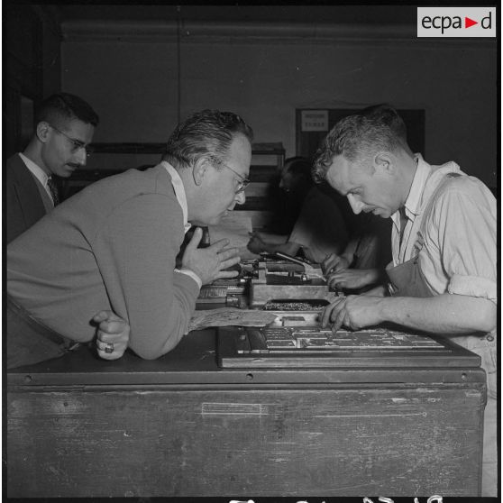 Fabrication du journal Le Bled à la SNEP à Alger. [Description en cours]