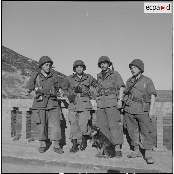 Opération avec la 1re compagnie du 21e bataillon de chasseurs à pied. [Description en cours]