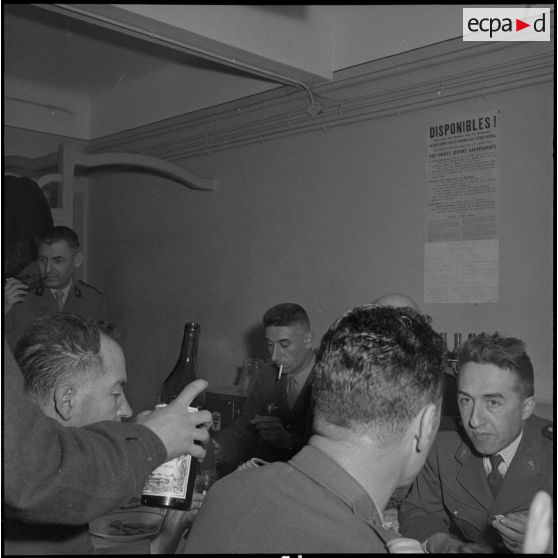 Portrait d'officiers d'Etat-Major. [Description en cours]